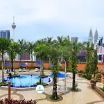 Time Square Homestay At Bukit Bintang Next To Monorail Station By Cloud Host
